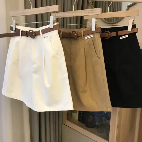 Shorts Feminino Verão - Cintura Alta, Perna Larga. - Imagem 2