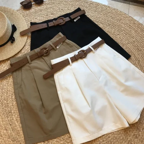 Shorts Feminino Verão - Cintura Alta, Perna Larga.