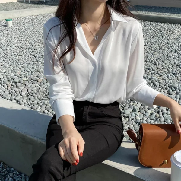 Blusa de chiffon, branca e preta - Imagem 5