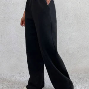 Calça moletom Feminina de Inverno Forrada, Cintura Alta e Bolsos.